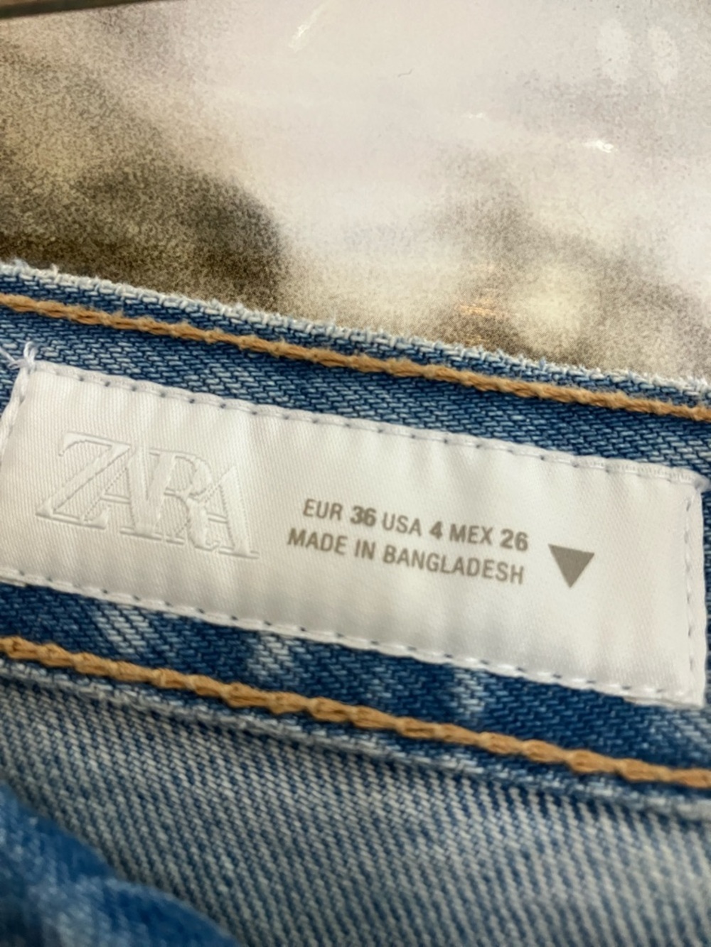 Zara White washed Crossover Waist Wide Leg Jeans 100% Cotton Size 4/26 - Picture 2 of 4